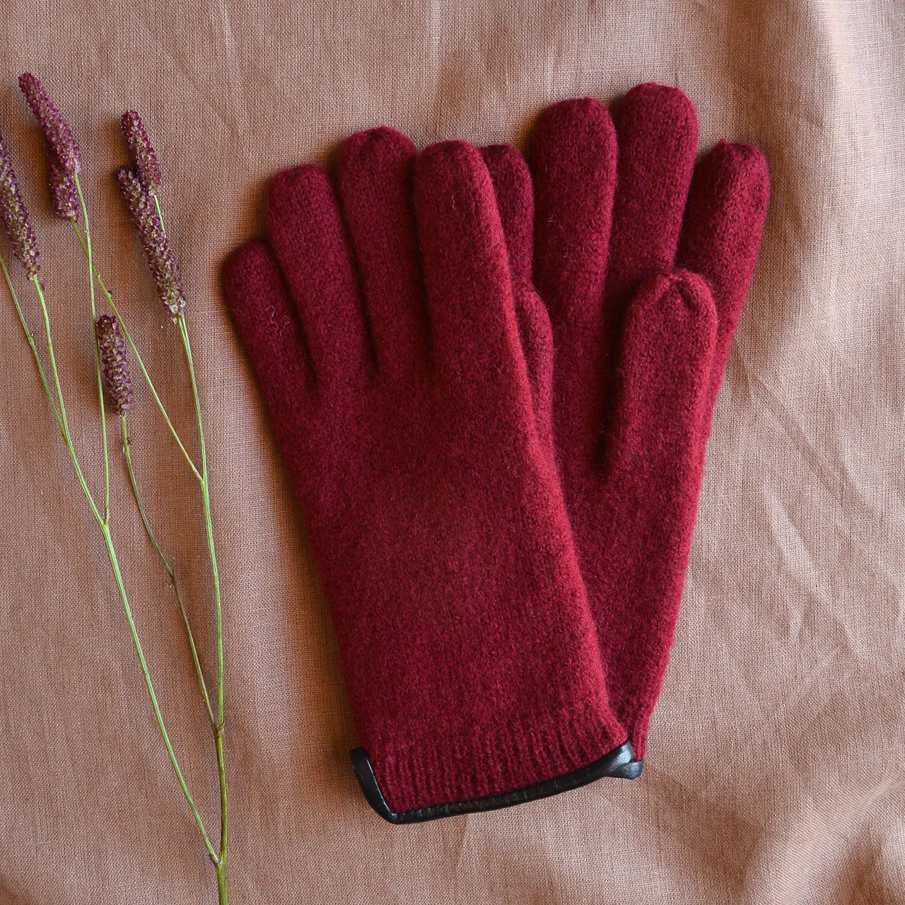 Adults Brushed Wool Gloves in 100% Organic Merino