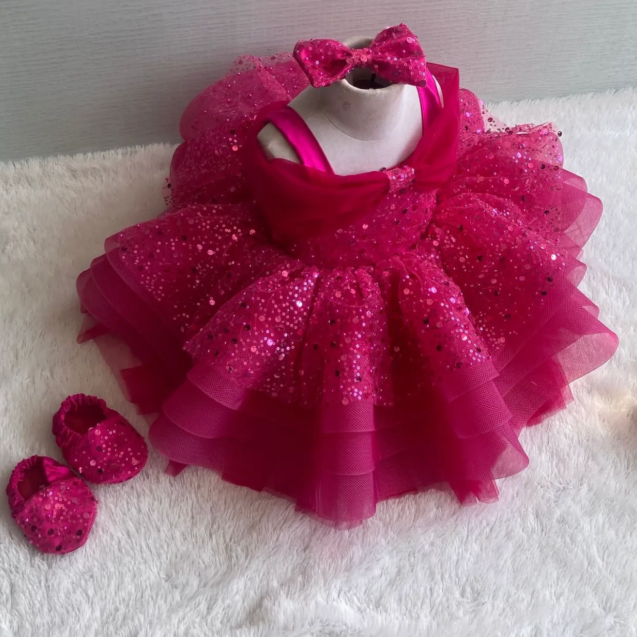 Cute bow sequin fluffy birthday party girl princess dress