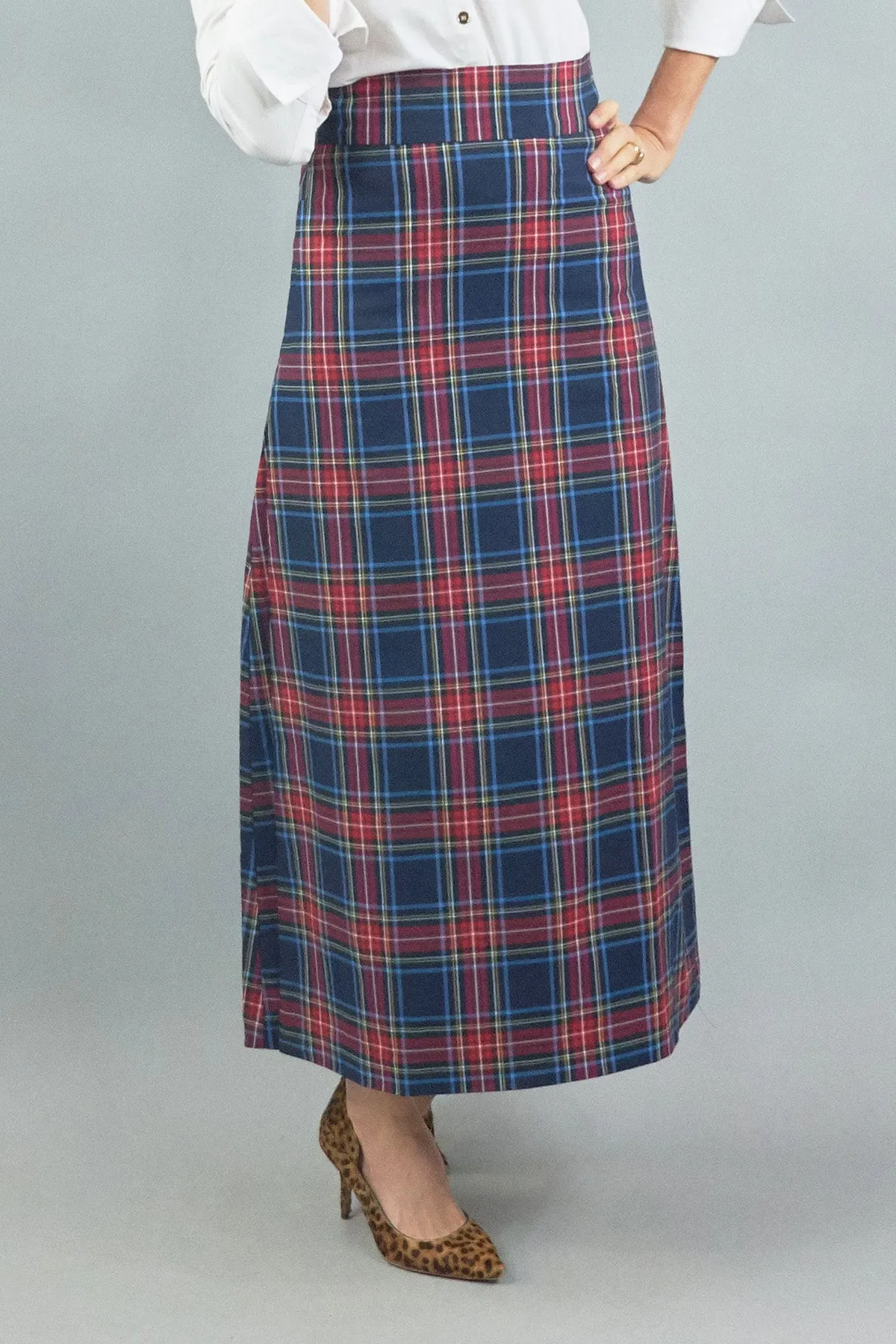 Sanibel Skirt Navy Plaid