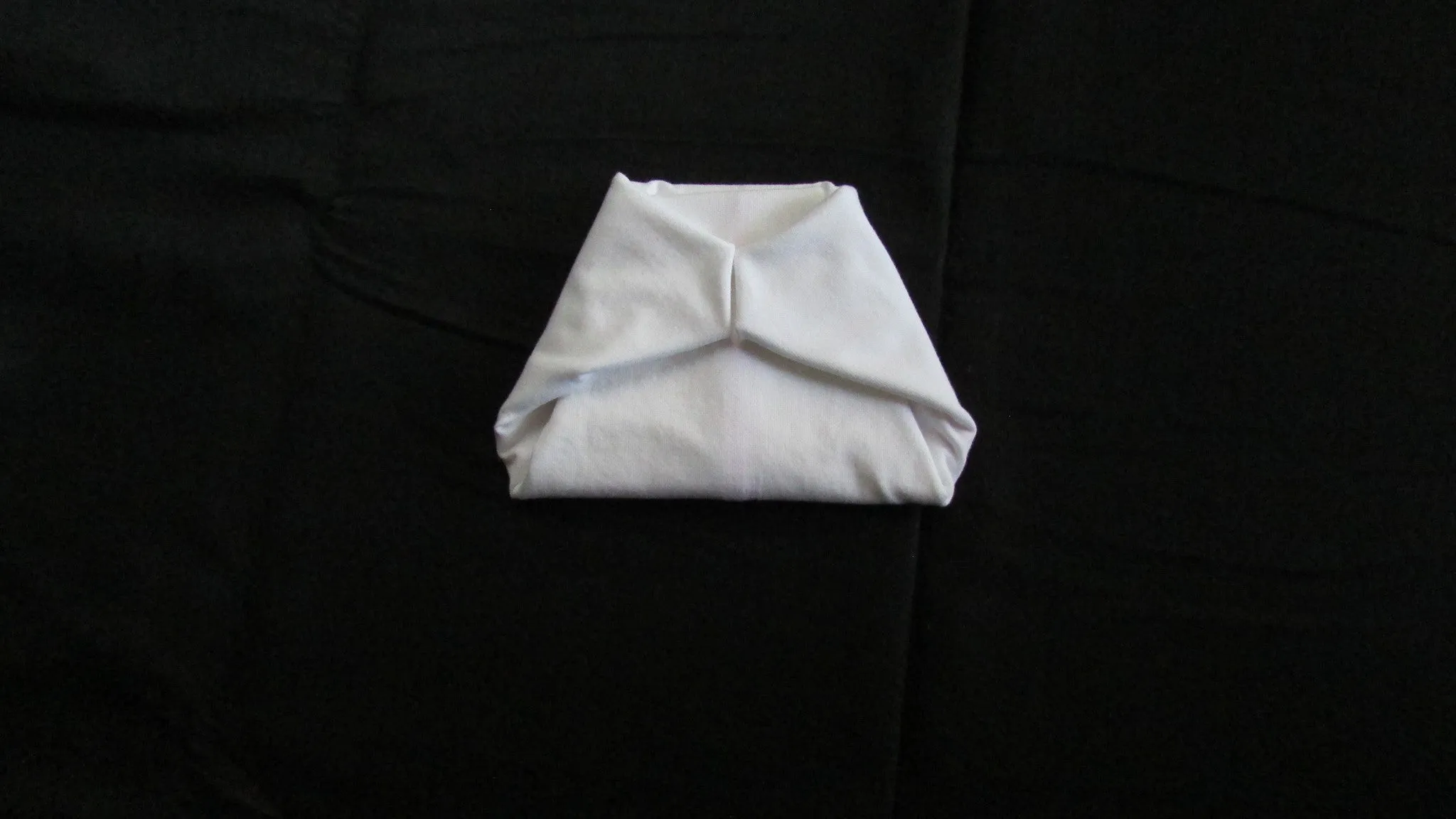 Stretchy flat cloth diapers