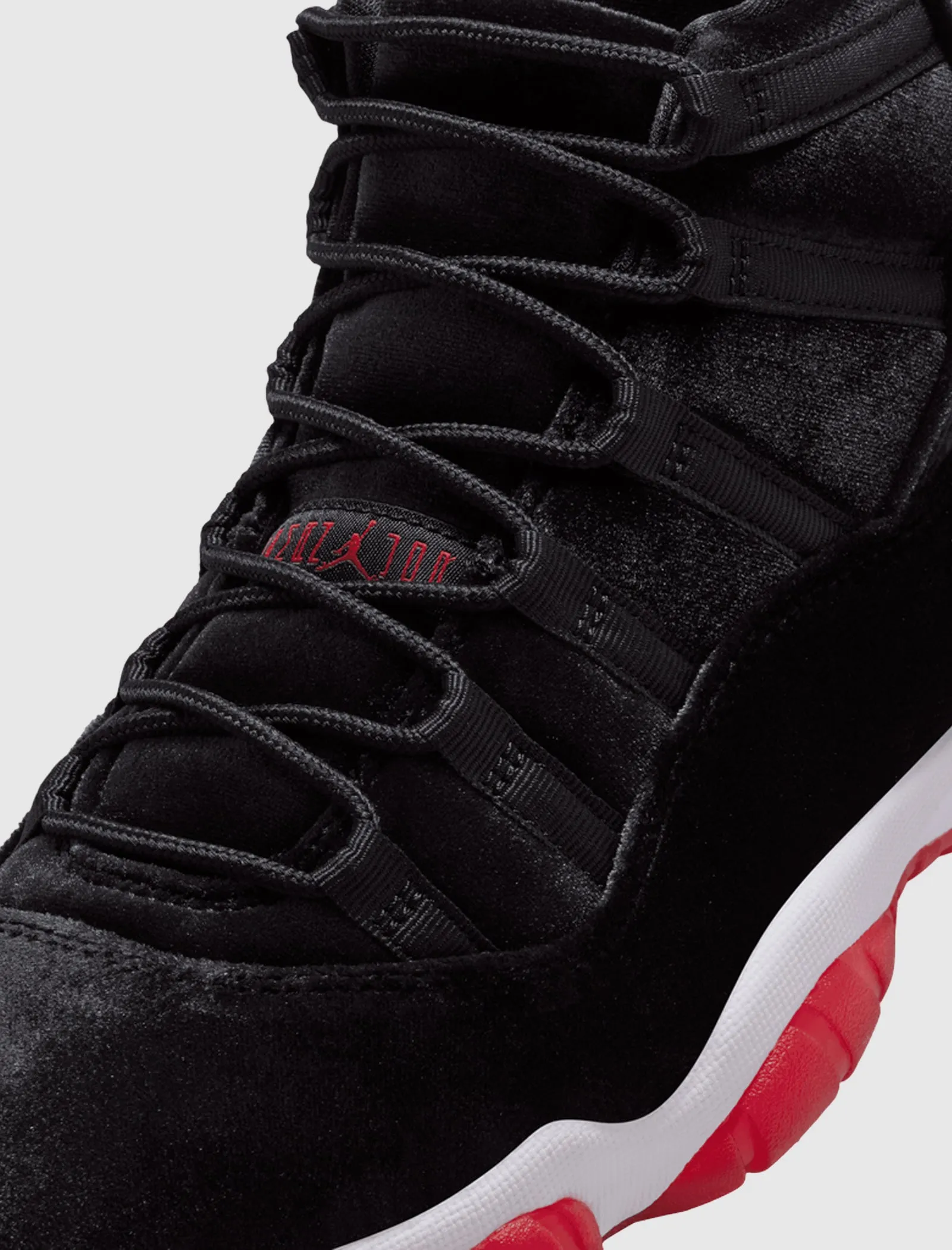 WOMENS AIR JORDAN 11 "BRED VELVET"