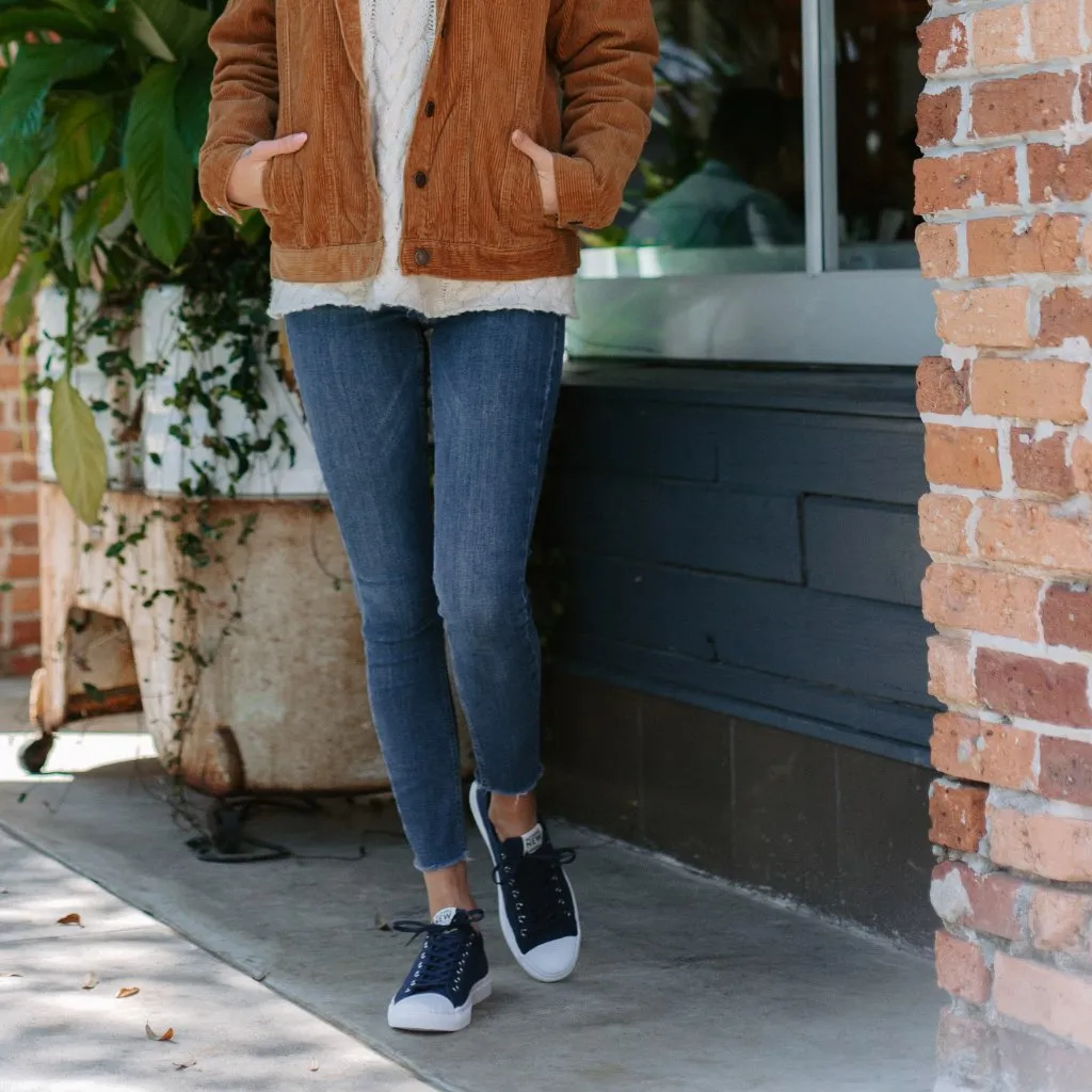 Women's Classic Low Top | Navy x White